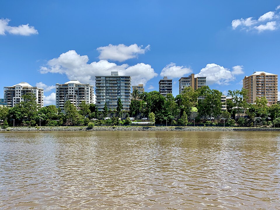 Auchenflower seen from the Brisbane river