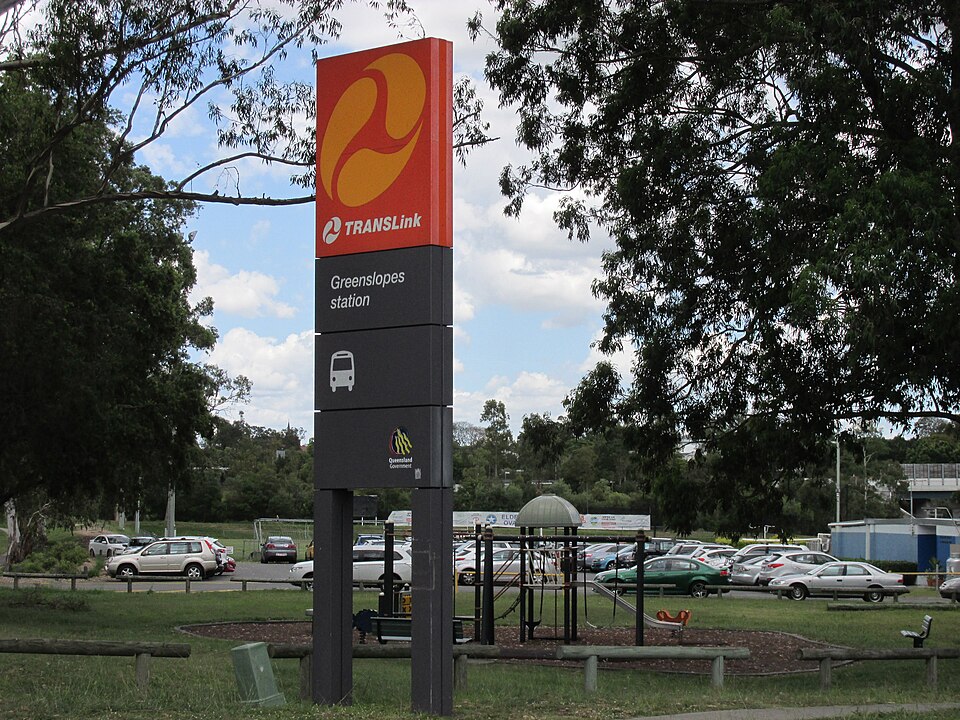 Greenslopes Busway Station sign inside Ekibin Park